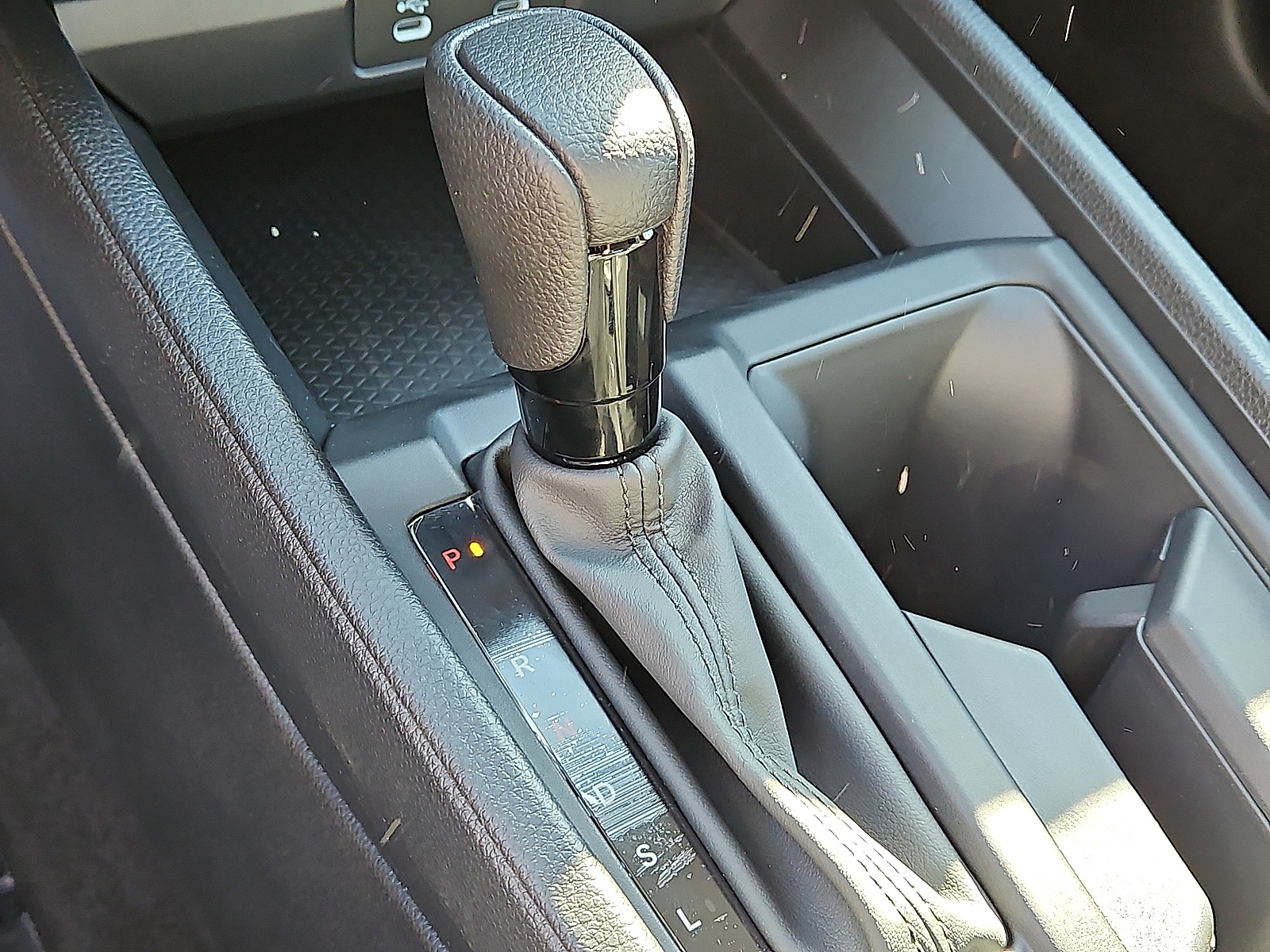 2025 Honda Accord SE - Photo 8