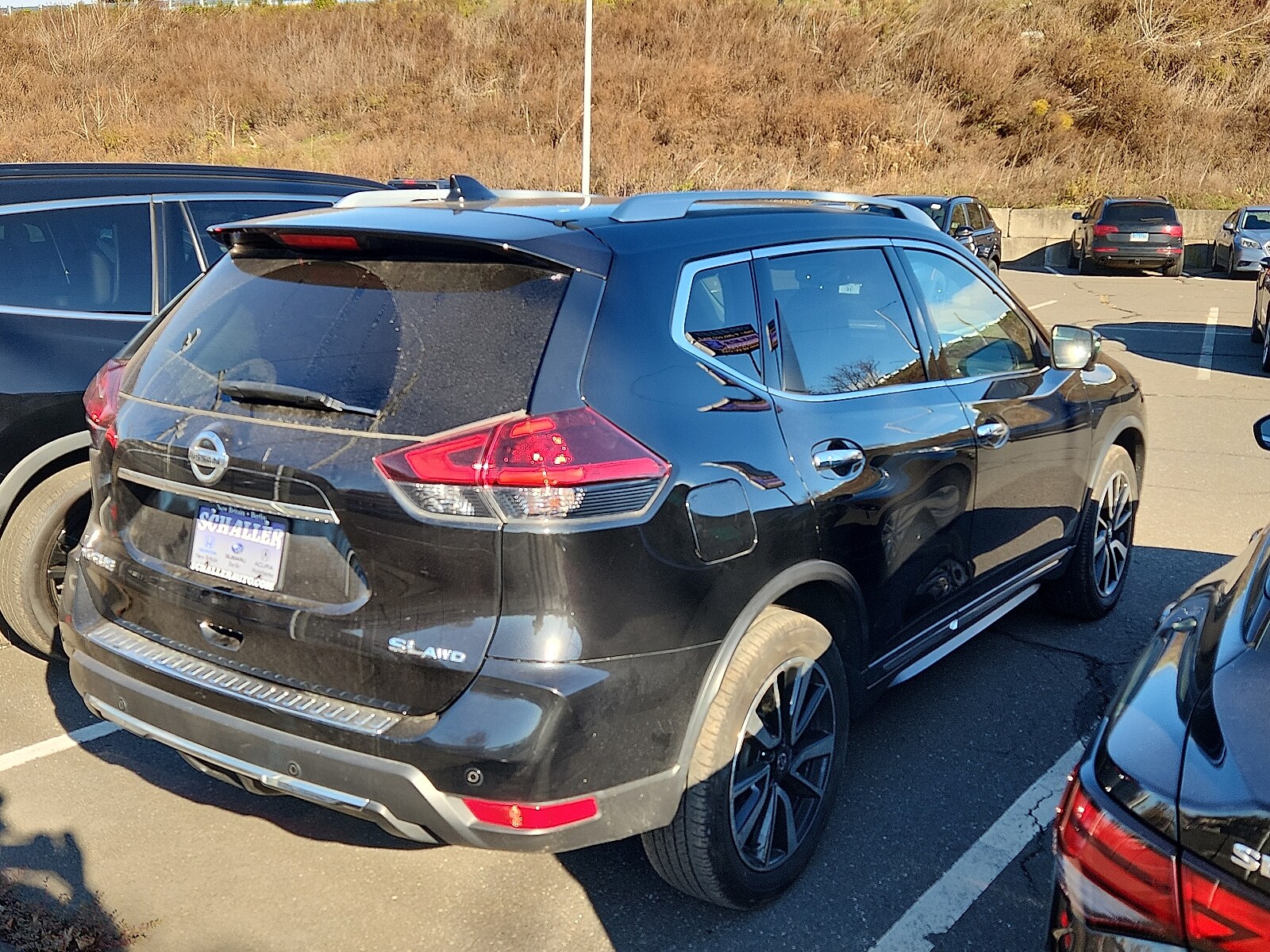 2019 Nissan Rogue SL photo 3