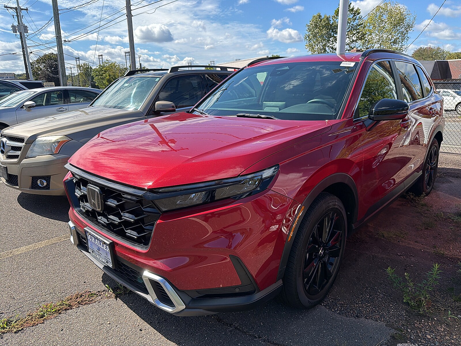 2023 Honda CR-V Hybrid Sport Touring photo 2