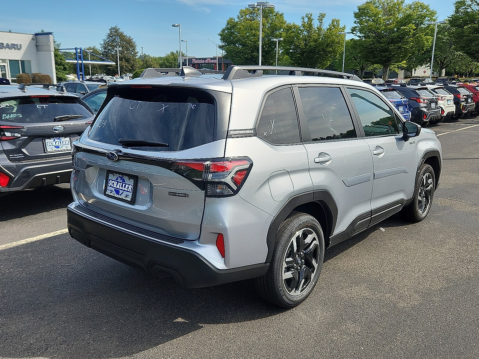 2025 Subaru Forester Premium photo 2