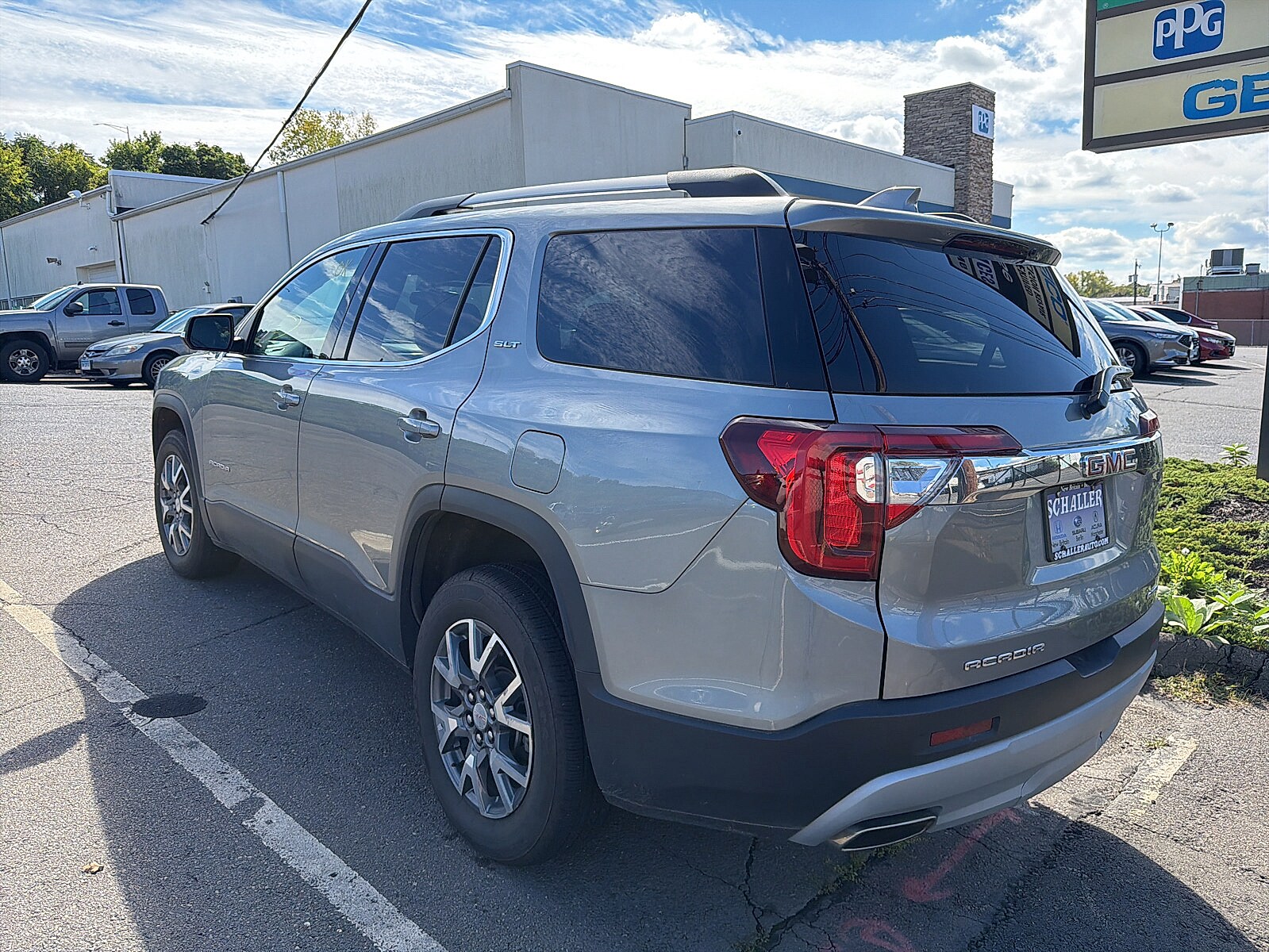 2023 Gmc Acadia SLT photo 3