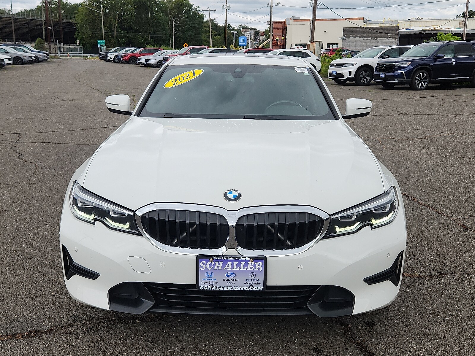 2021 Bmw 330i xDrive photo 2
