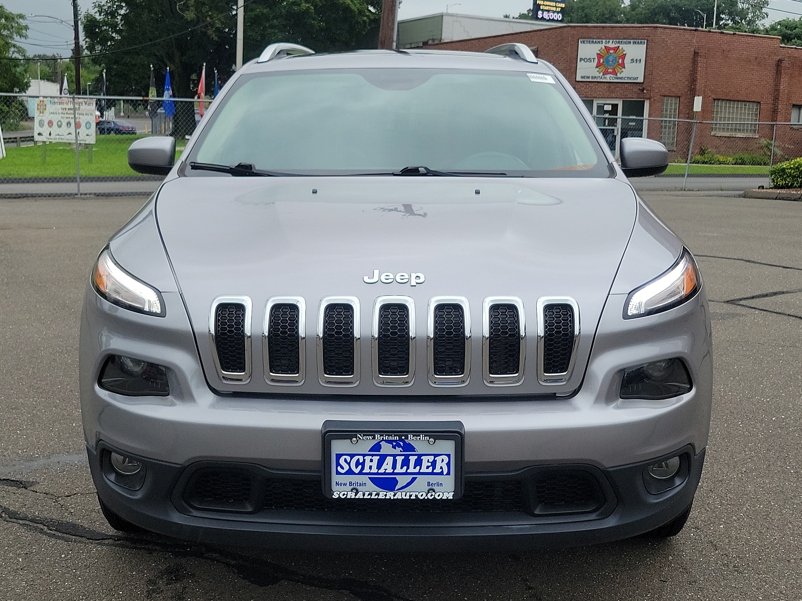 Used 2018 Jeep Cherokee Latitude Plus with VIN 1C4PJMLX6JD515204 for sale in Berlin, CT