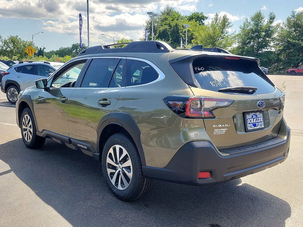 New 2025 Subaru Outback Premium SUV