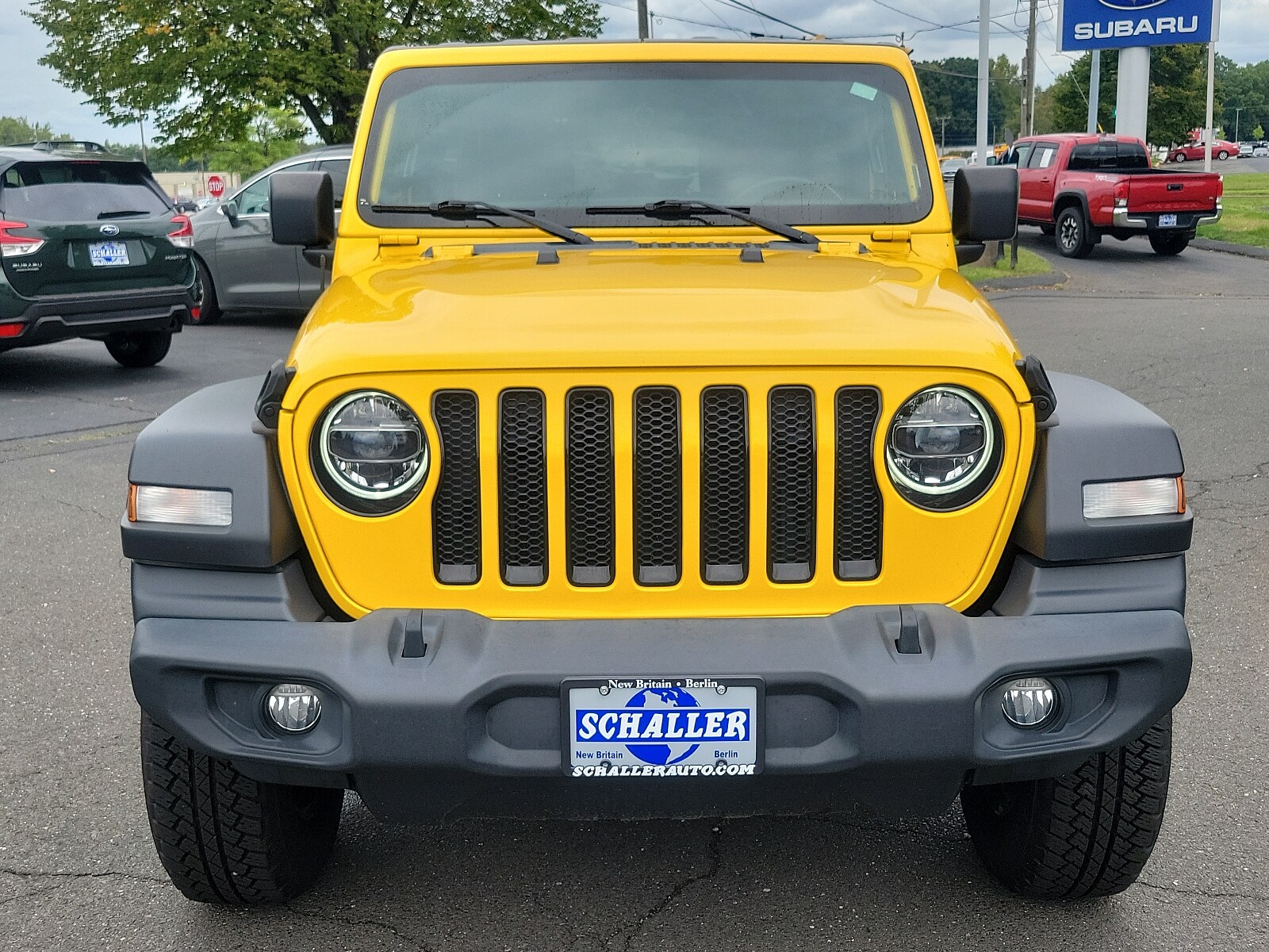 Used 2021 Jeep Wrangler Unlimited Altitude with VIN 1C4HJXDG0MW518516 for sale in Berlin, CT