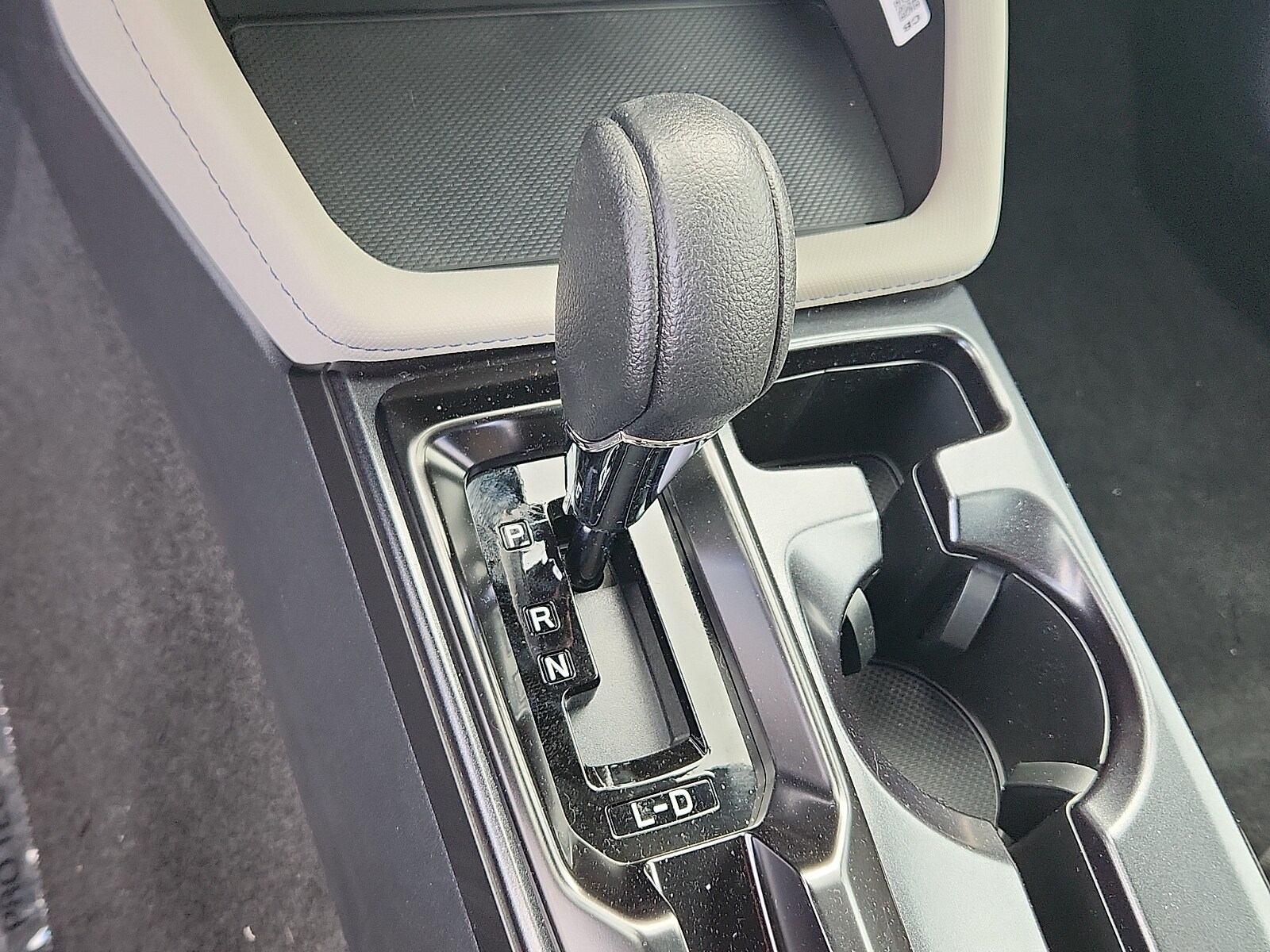 2026 Subaru Forester Base - Photo 10