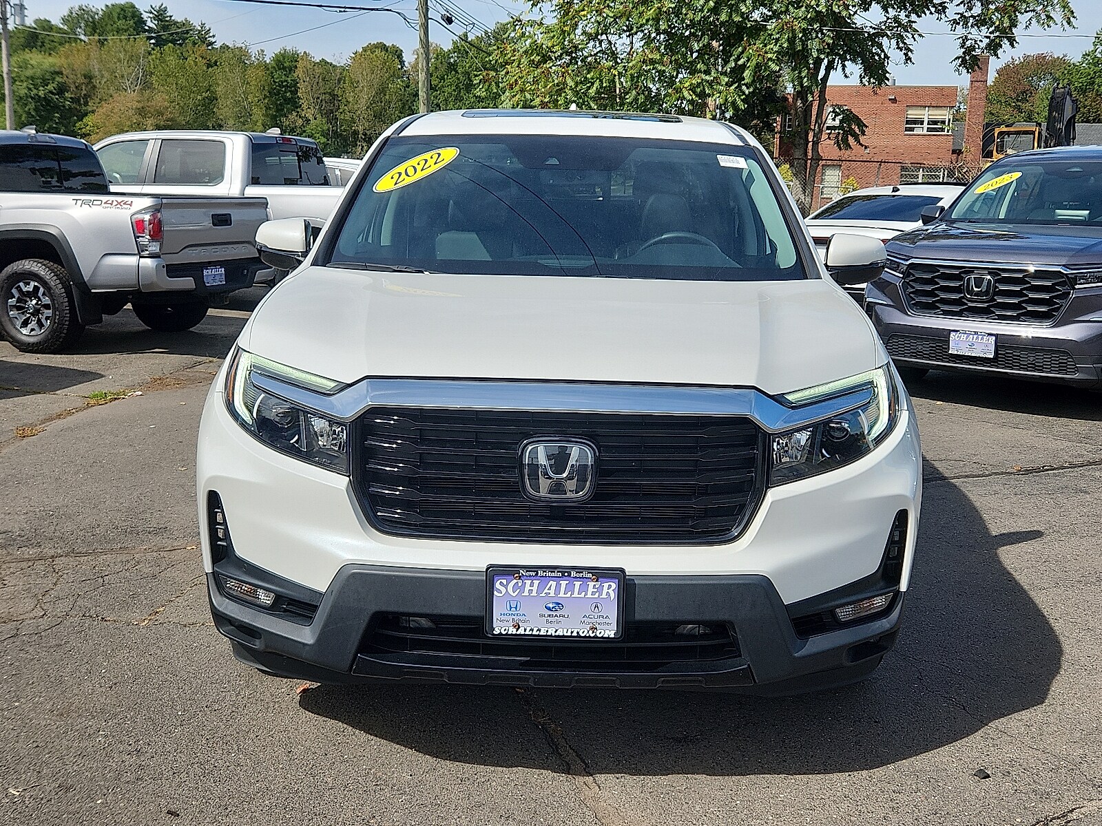 2022 Honda Ridgeline RTL-E photo 2