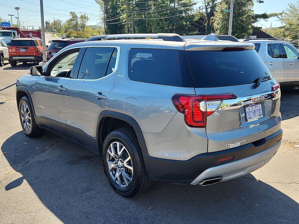 Used 2023 GMC Acadia SLT Sport Utility