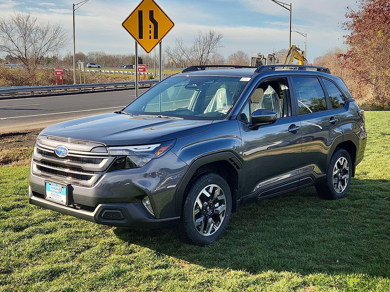 2026 Subaru Forester Premium photo 2