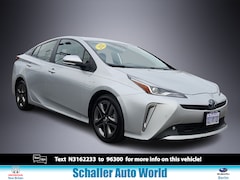 2022 Toyota Prius Limited Hatchback