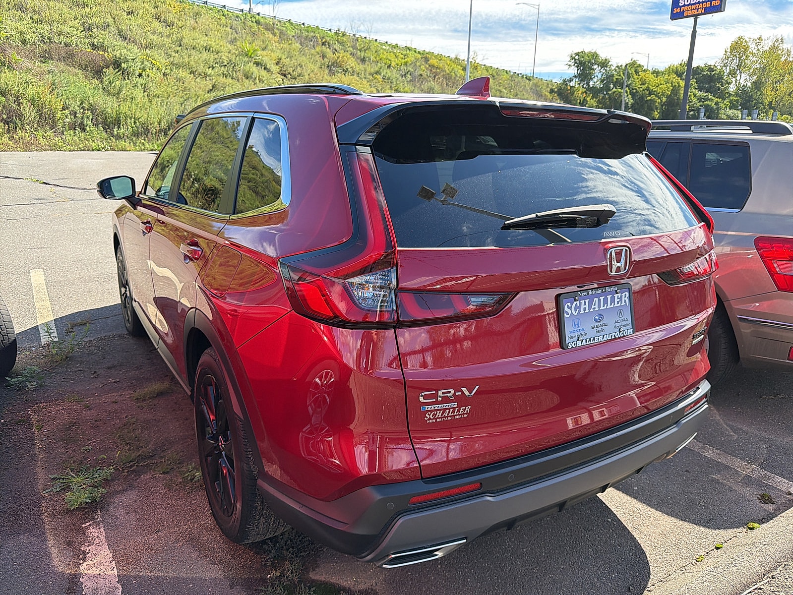 2023 Honda CR-V Hybrid Sport Touring photo 3