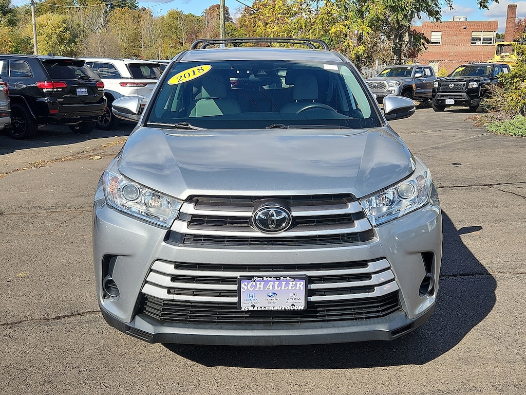 Used 2018 Toyota Highlander LE V6 Sport Utility
