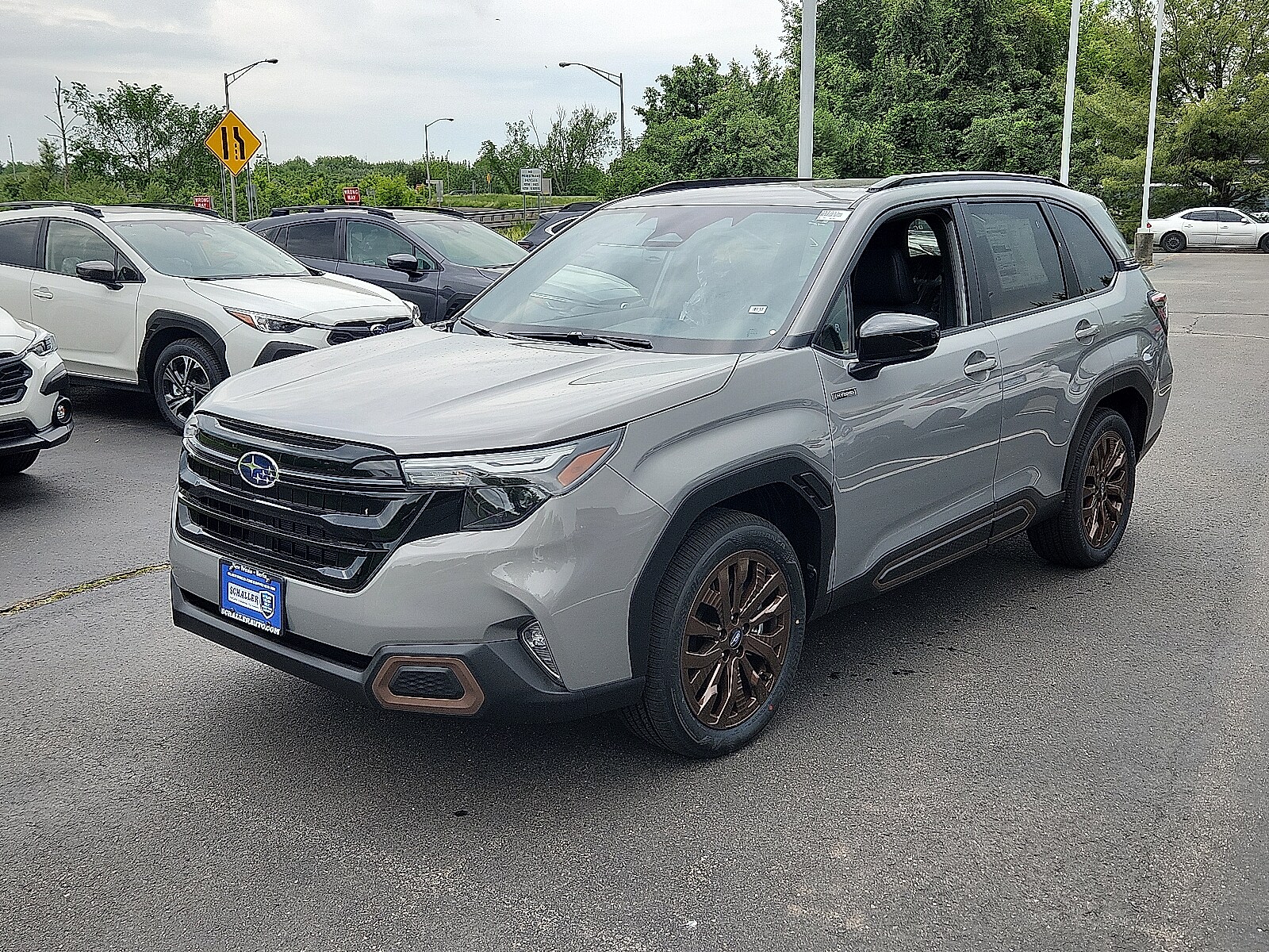 2025 Subaru Forester Sport photo 2
