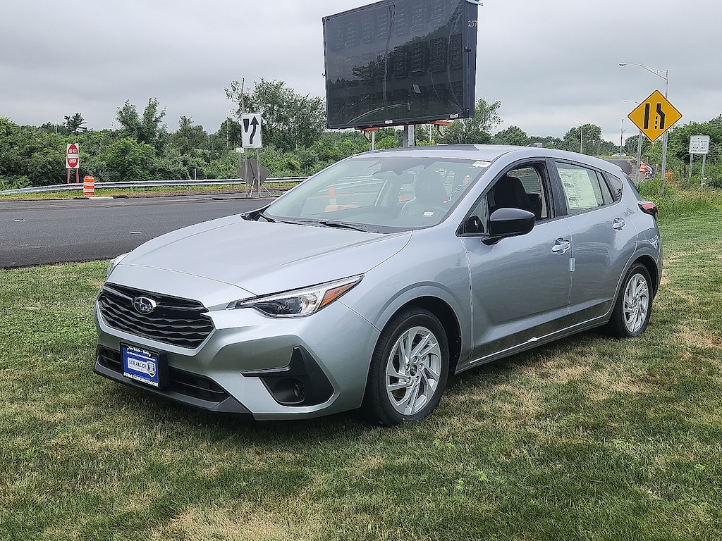 New 2025 Subaru Impreza Base 5-Door