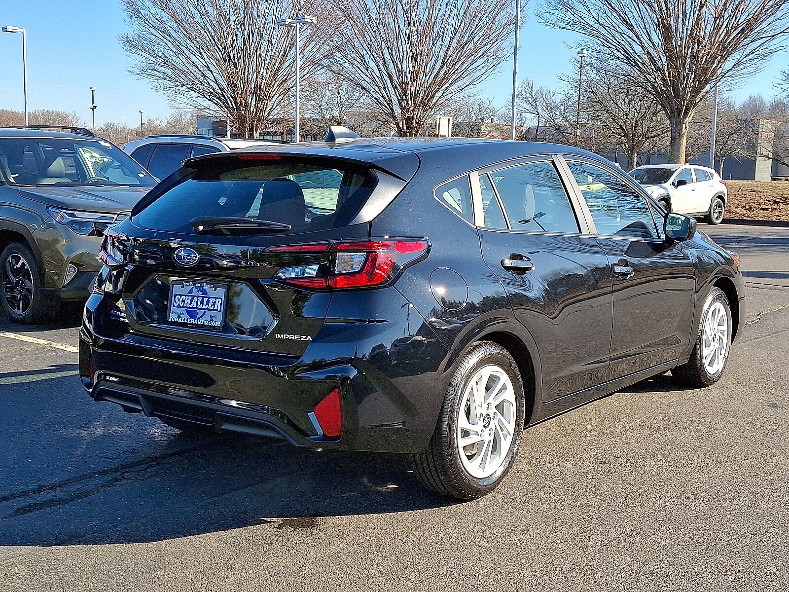 2025 Subaru Impreza Base photo 4