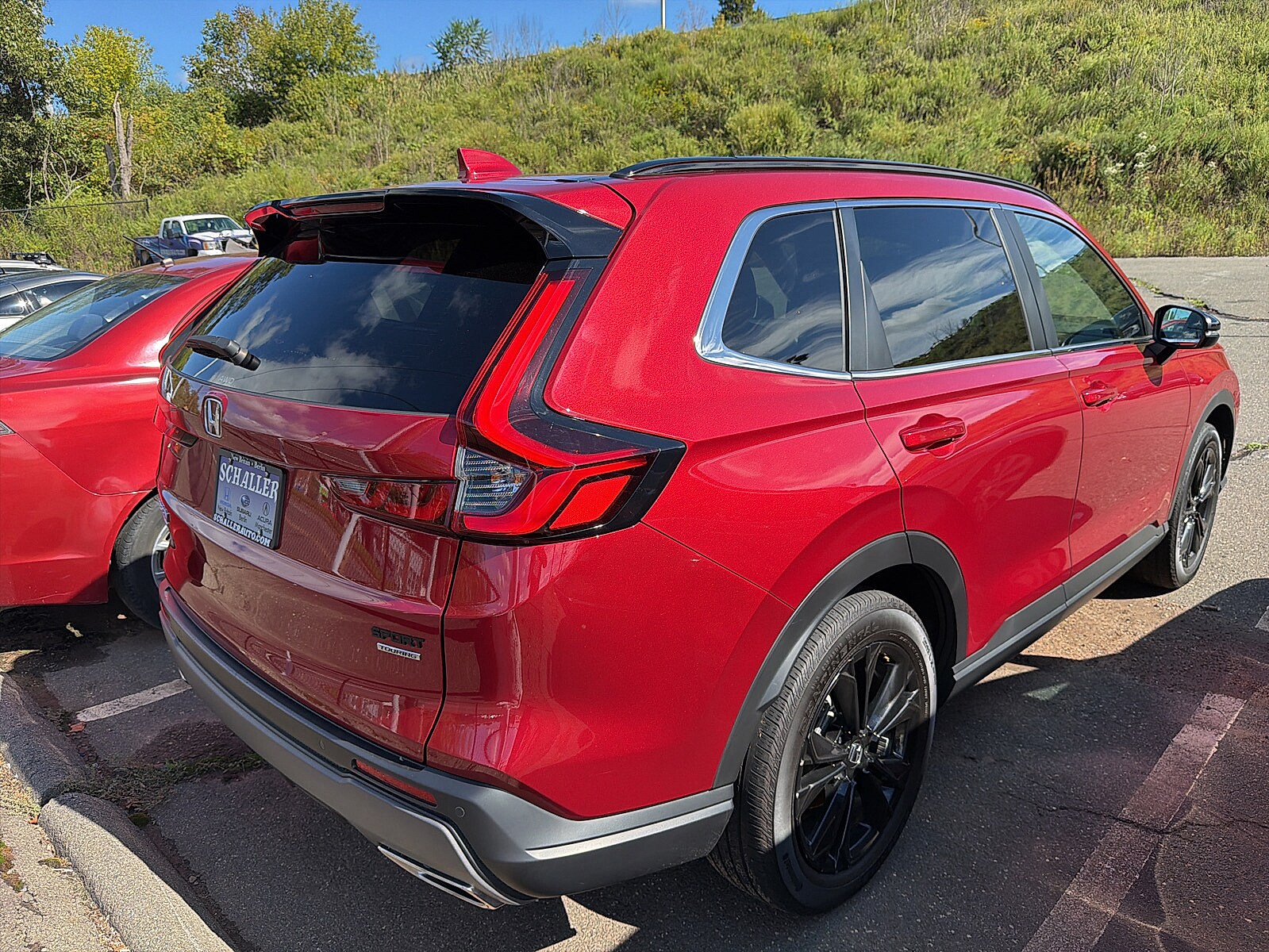 2023 Honda CR-V Hybrid Sport Touring photo 4