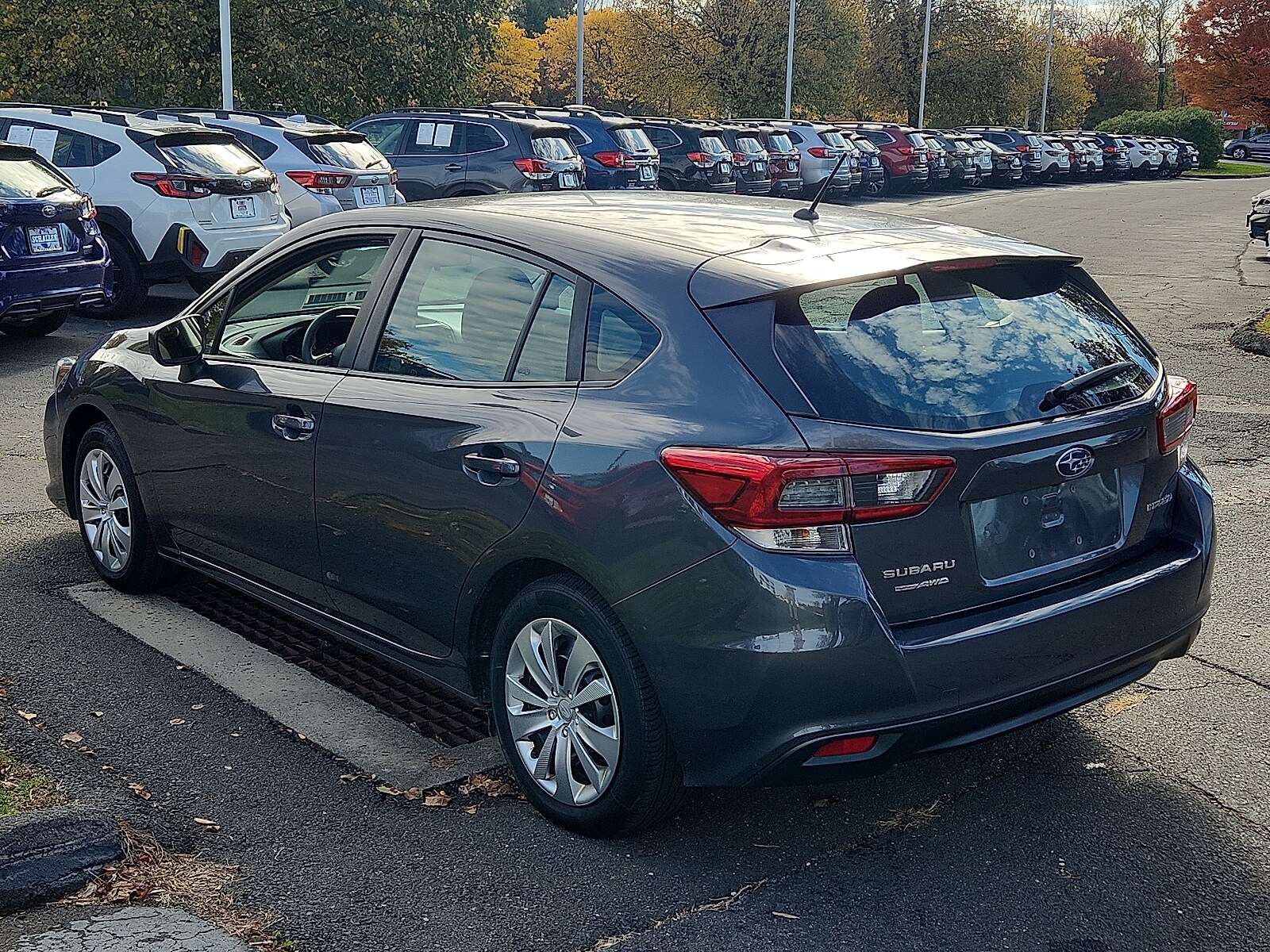 2023 Subaru Impreza Base photo 4