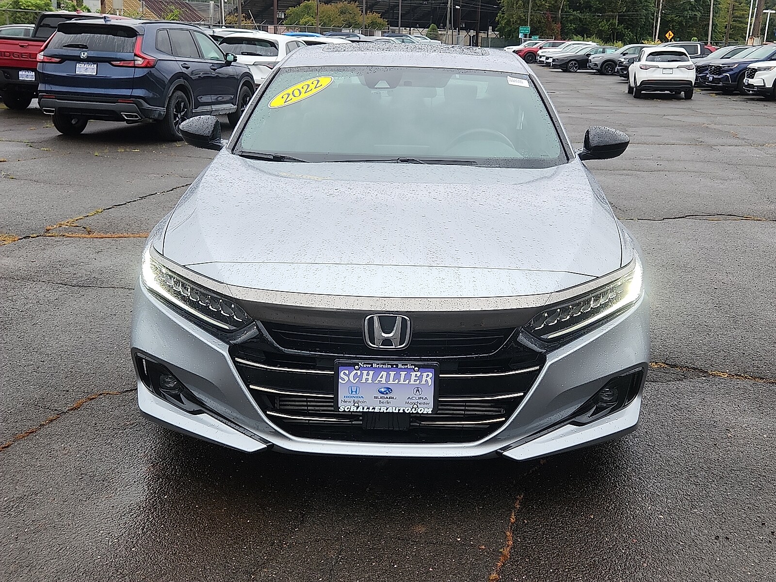2022 Honda Accord Sport 2.0T photo 2