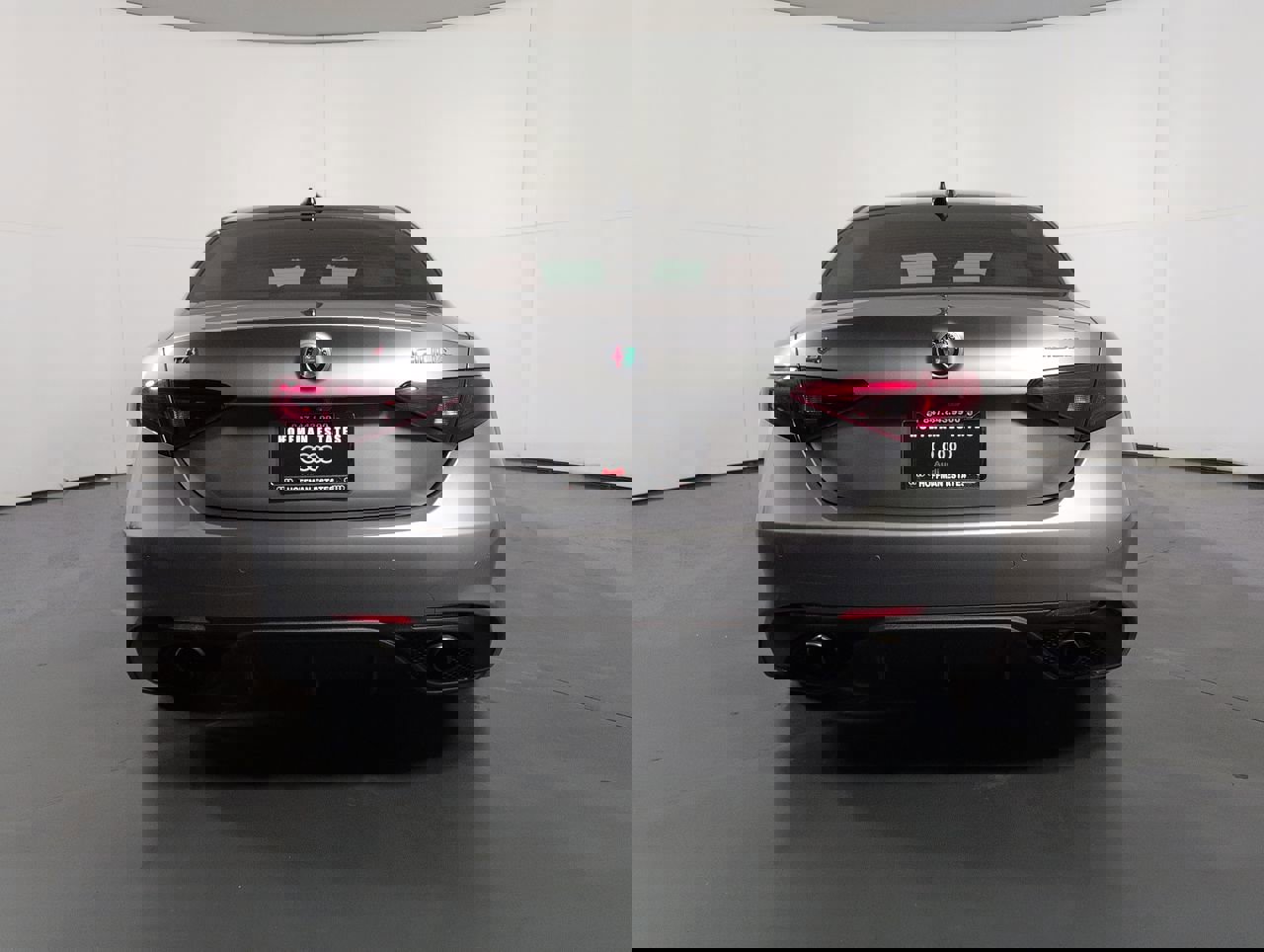 2018 Alfa Romeo Giulia Ti Sport photo 4
