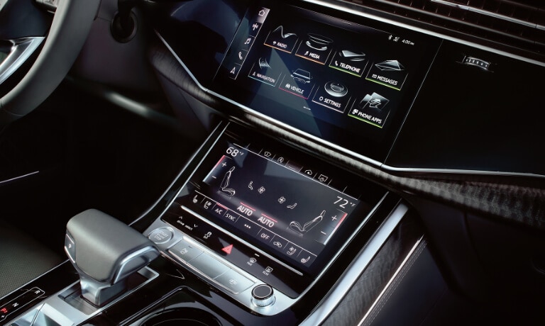 2021 Audi Q8 infotainment image