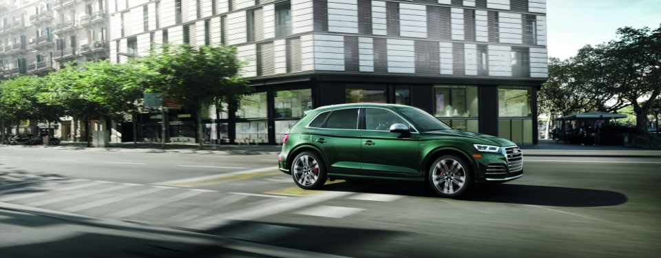 2019 Audi SQ5 in green
