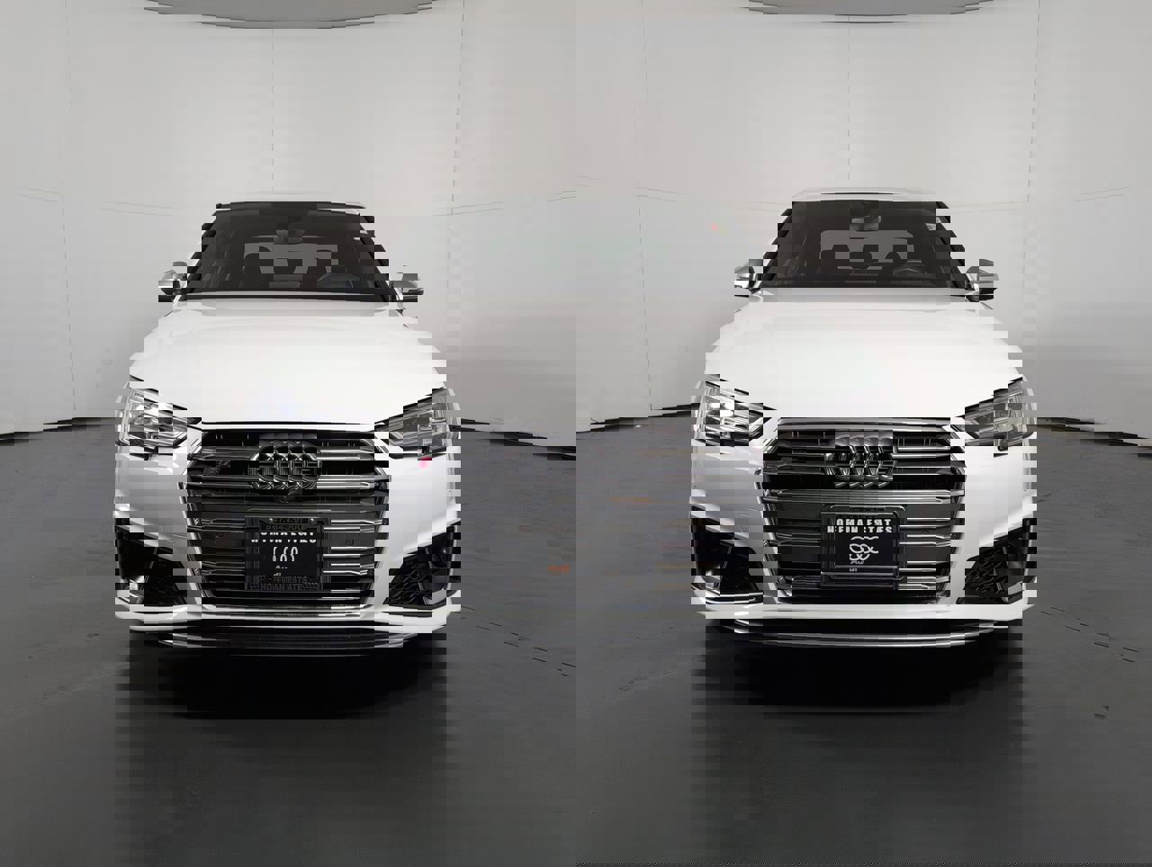 2019 Audi S4 Prestige Base photo 3