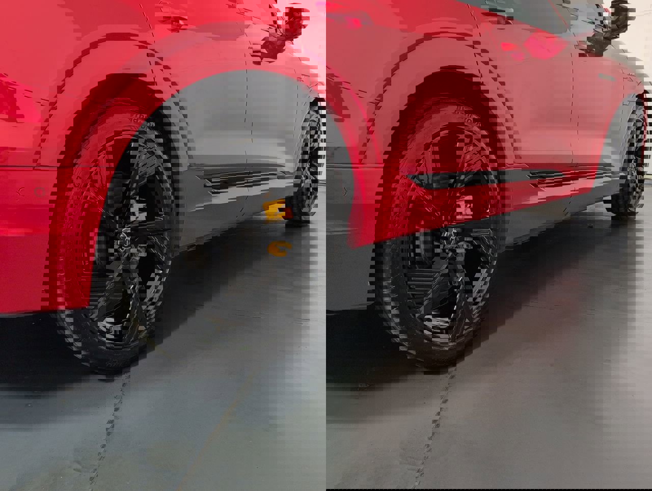 2022 Audi e-tron Sportback S line Prestige photo 4