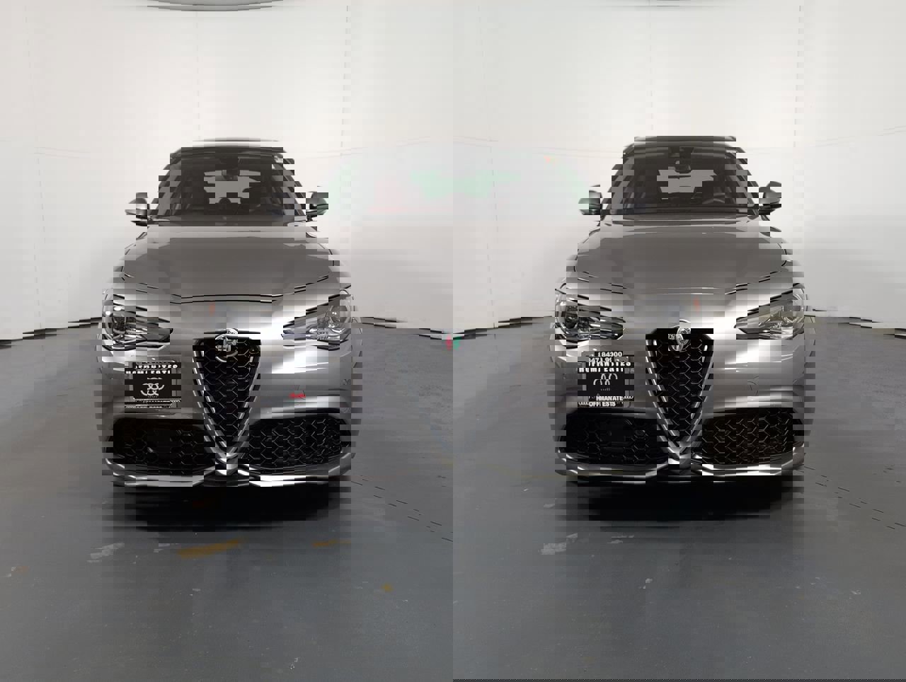 2018 Alfa Romeo Giulia Ti Sport photo 2