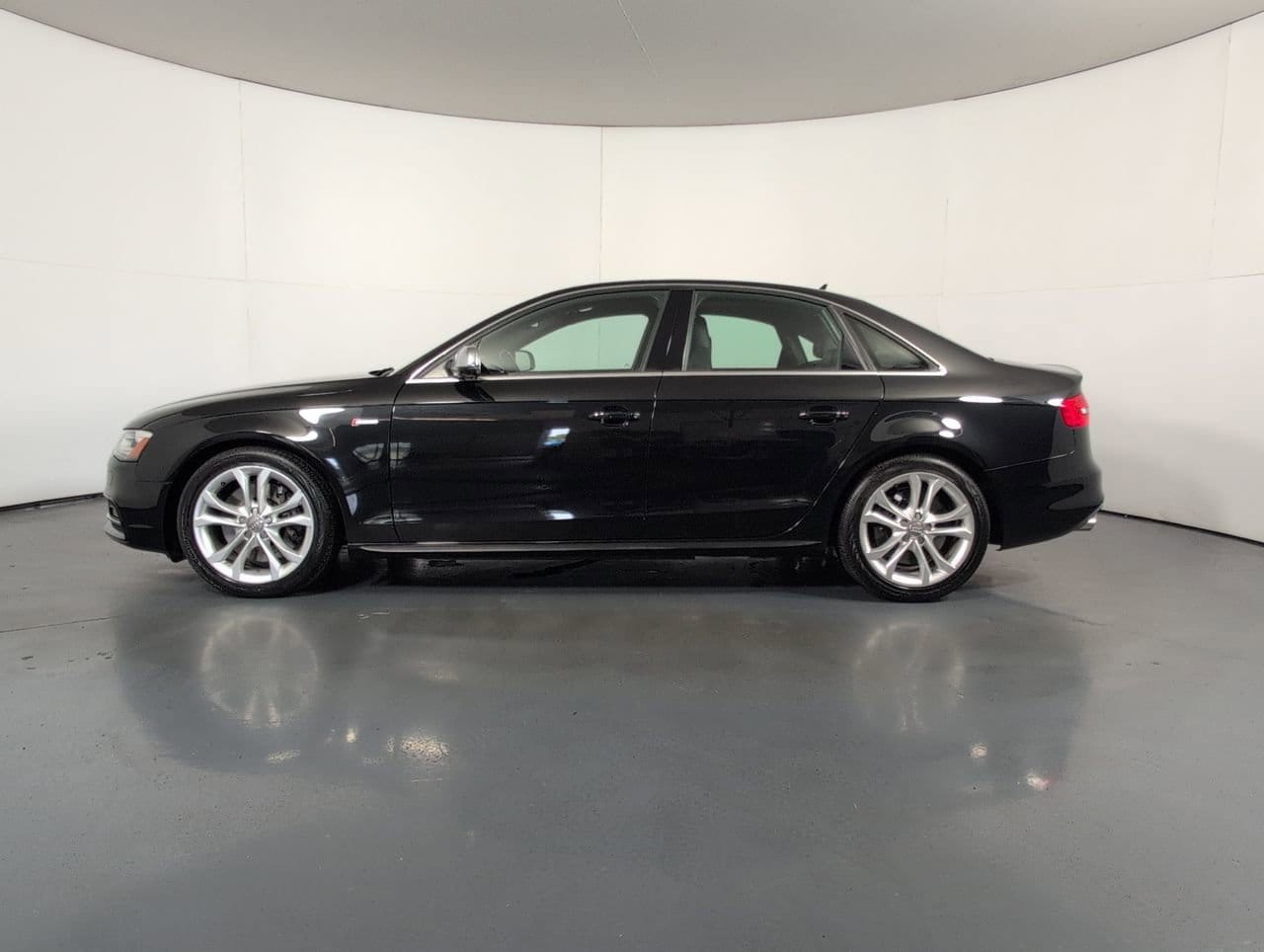 Used 2014 Audi S4 Premium Plus with VIN WAUBGAFL5EA057160 for sale in Hoffman Estates, IL