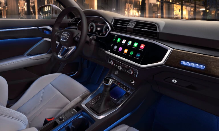 2022 Audi Q3 interior front