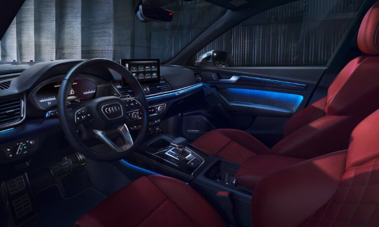 2022 Audi SQ5 interior front