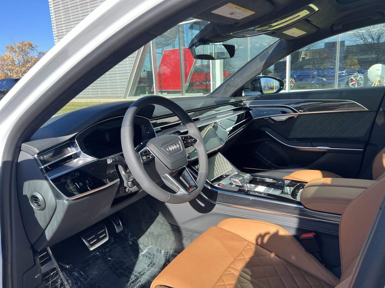 2025 Audi S8 4.0T photo 2