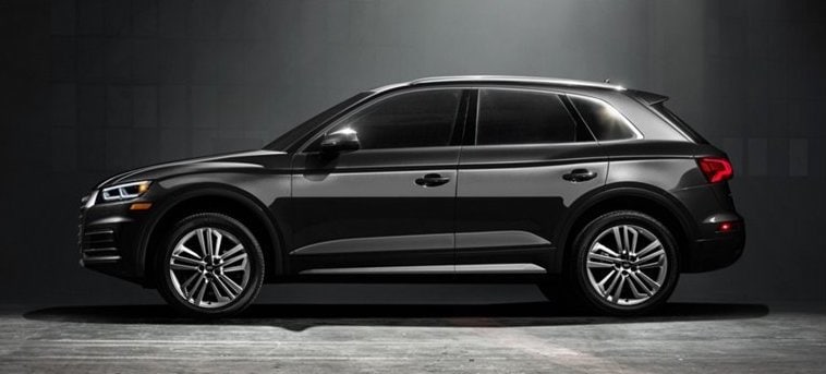 2018 Audi Q5 vs. SQ5 near Highland Park, IL