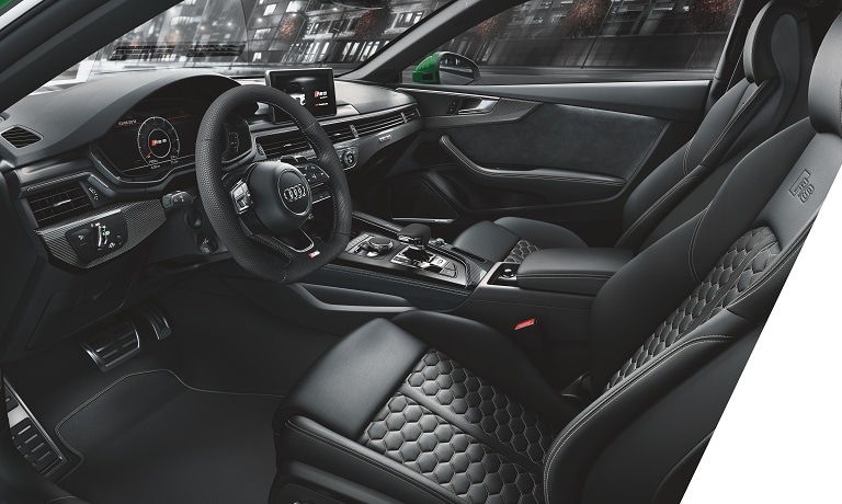 2019 Audi RS 5 interior