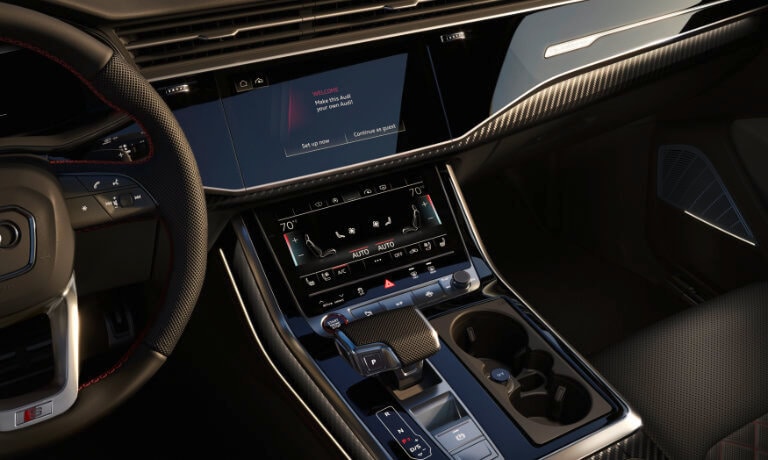 2025 Audi SQ7 interior tech