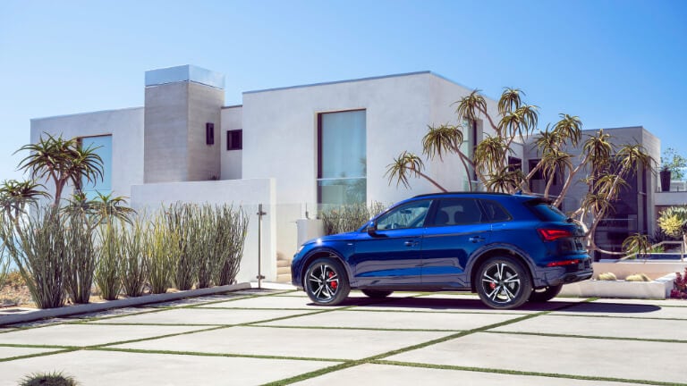 2025 Audi Q5 Exterior Parked In Driveway By House