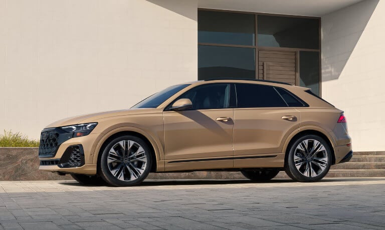 2025 Audi Q8 Exterior Outside Home