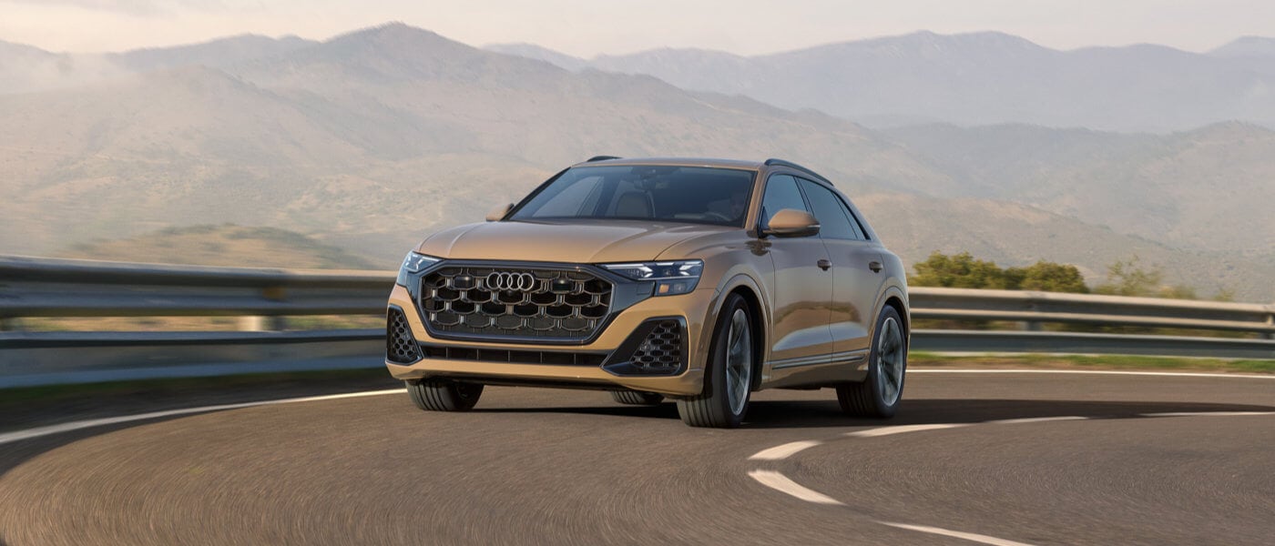 2025 Audi Q8 Exterior Highway Curve