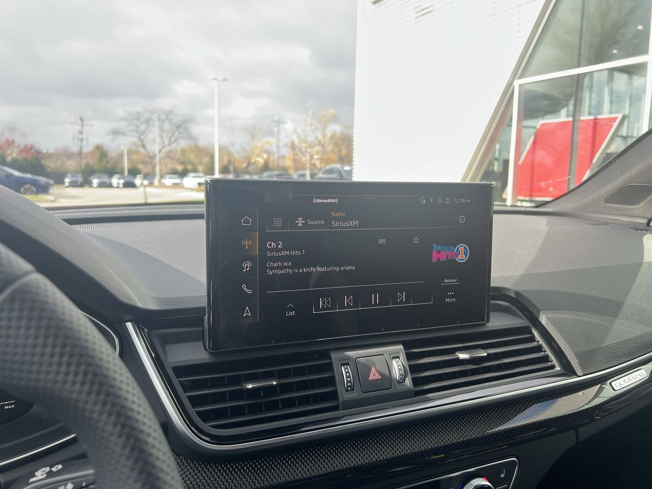 2025 Audi SQ5 Premium Plus photo 4