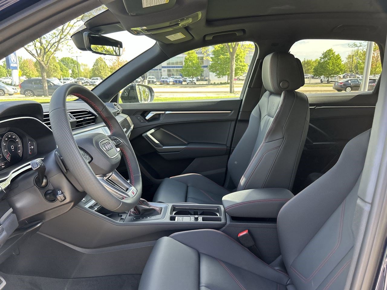 2025 Audi Q3 S line Premium Plus photo 2