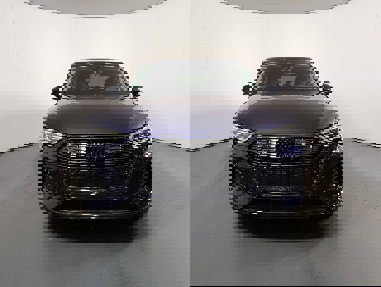 2022 Audi e-tron Sportback S line Premium Plus photo 2