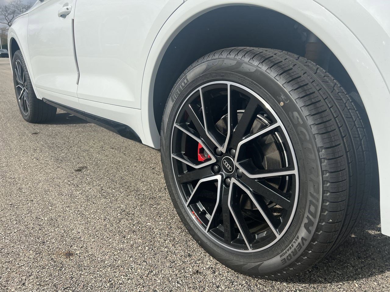 2025 Audi SQ5 Premium Plus photo 3