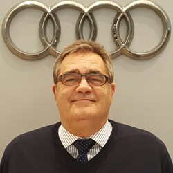 Audi Hoffman Estate Staff In Hoffman Estates Il