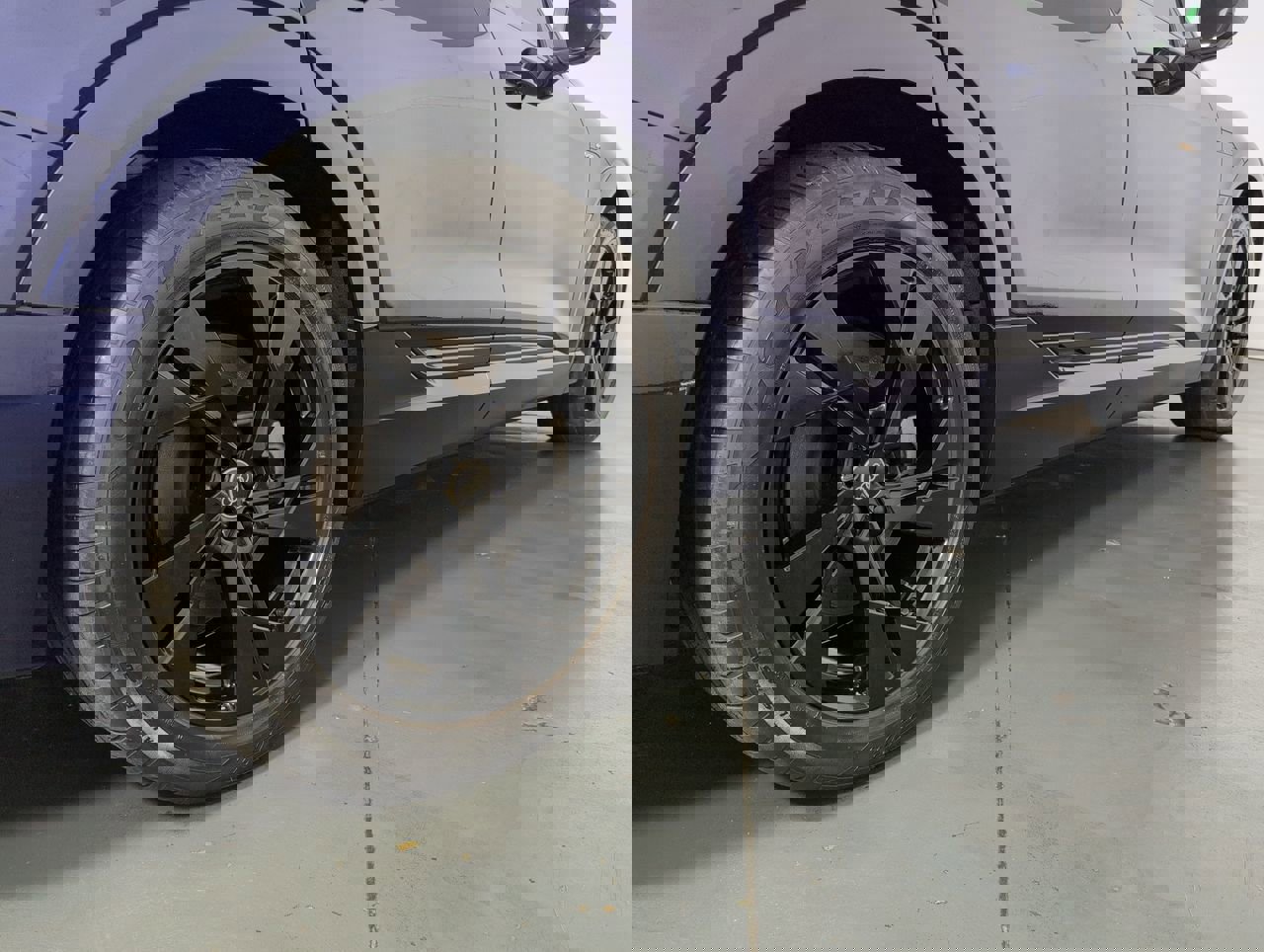 2021 Audi e-tron Premium photo 3