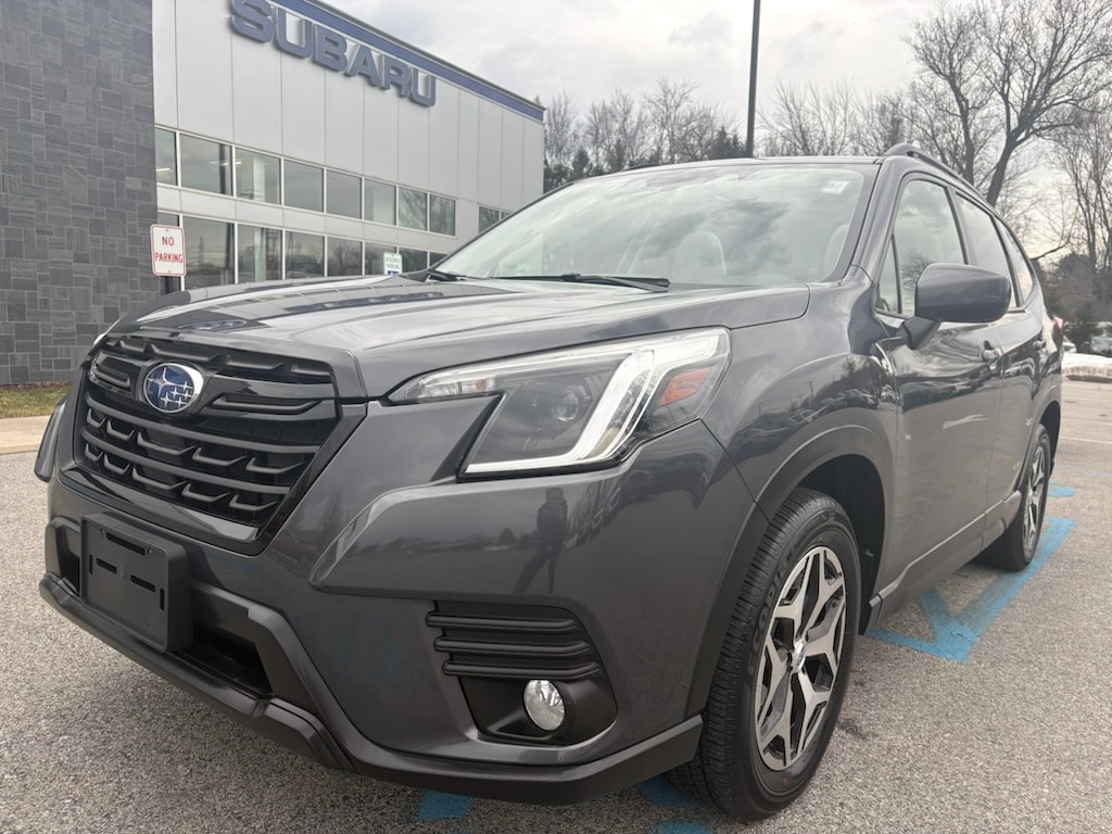 2023 Subaru Forester Premium
