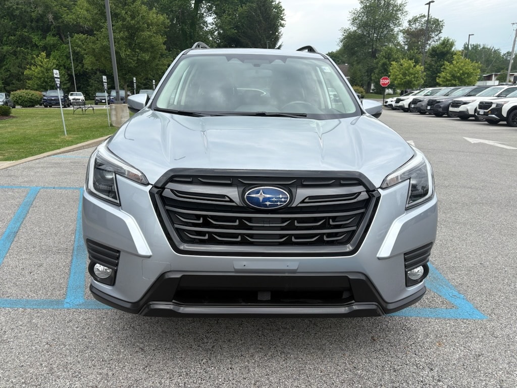 Used 2022 Subaru Forester Limited SUV