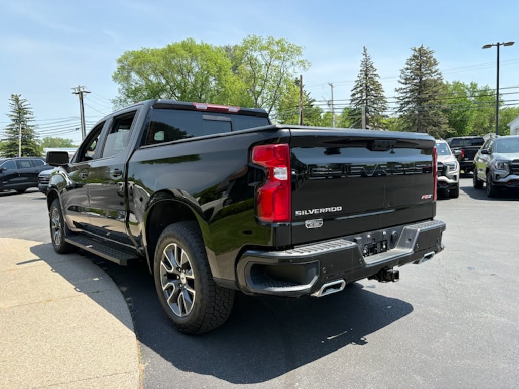 Used 2024 Chevrolet Silverado 1500 RST Truck Crew Cab