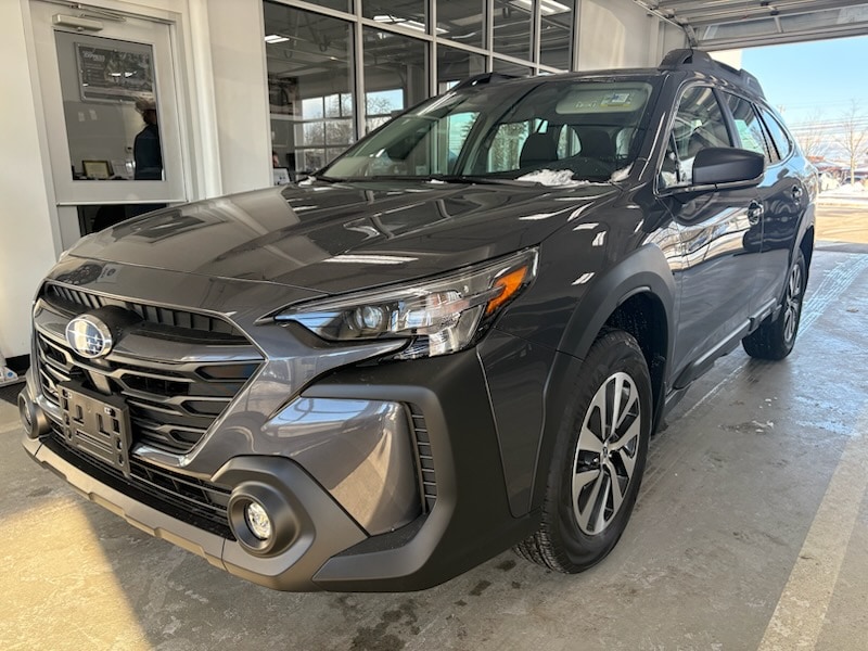 2025 Subaru Outback Base's photo