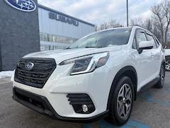 2024 Subaru Forester Premium SUV