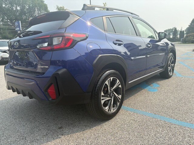 2024 Subaru Crosstrek Premium photo 4